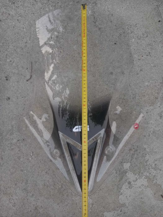 Parbriz moto givi touring