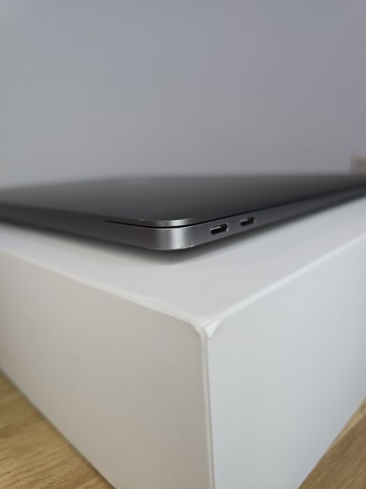 Macbook Air M1 2020