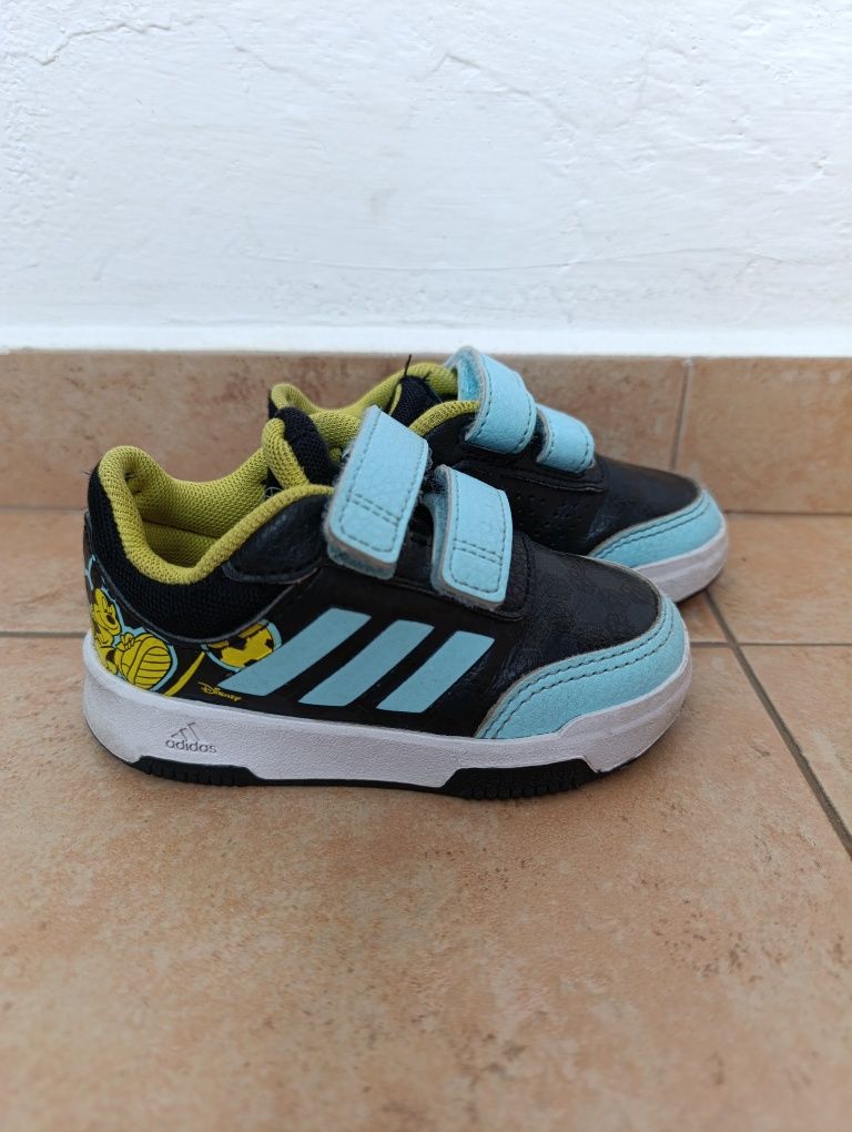 Маратонки Adidas 21