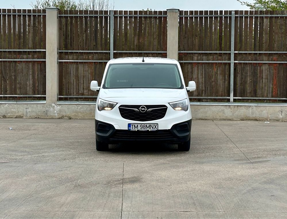 Opel Combo lung/2020/190000 km/km reali!