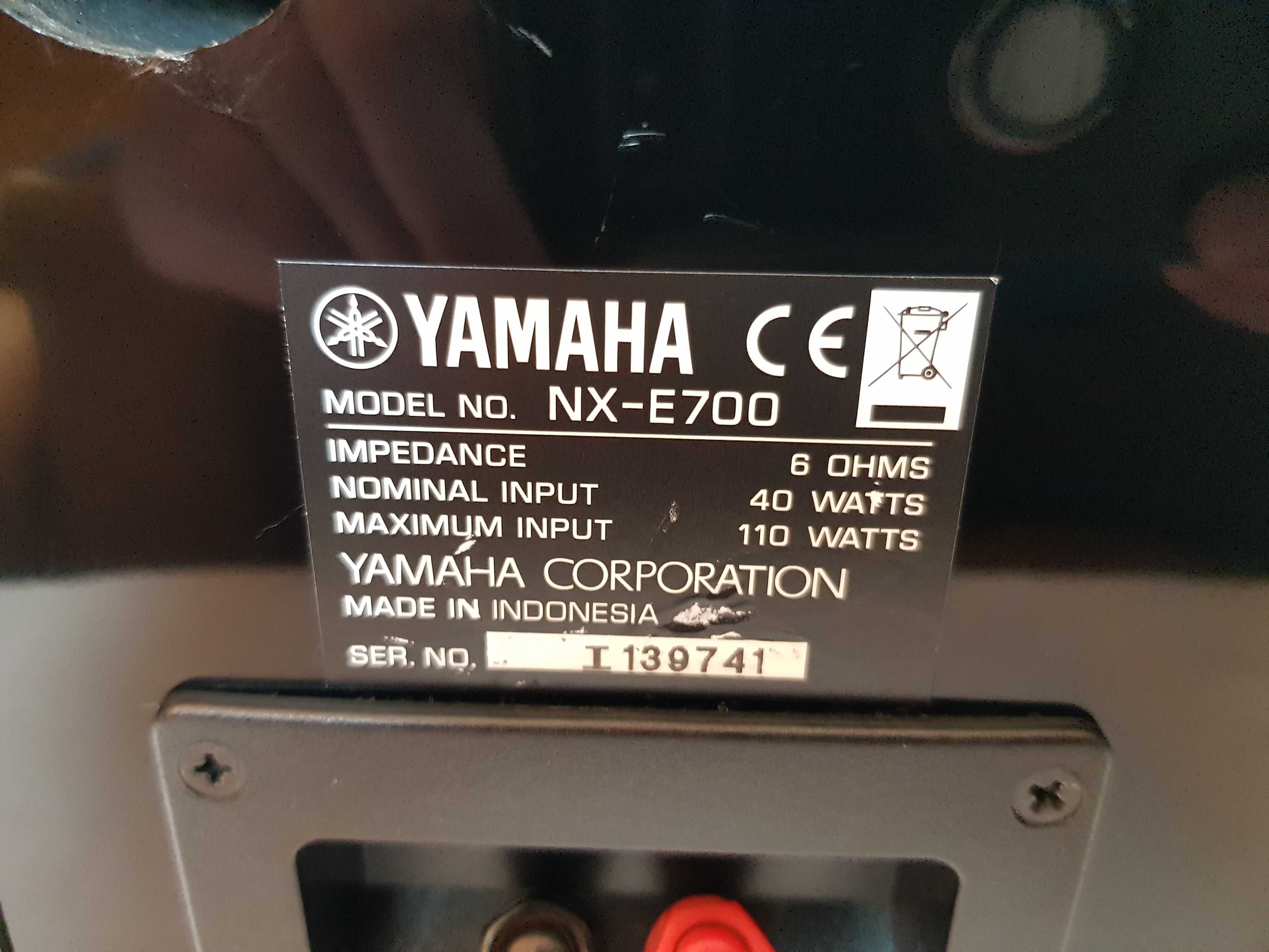 Boxa Yamaha NX-E700 / 40W RMS / 6 Ohm