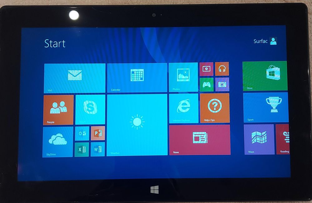 Tableta Surface Windows 10