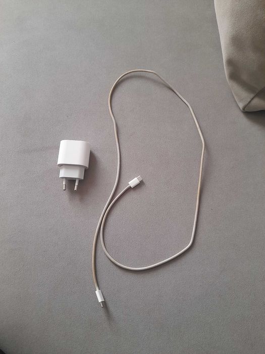 Зарядка айфона ориг