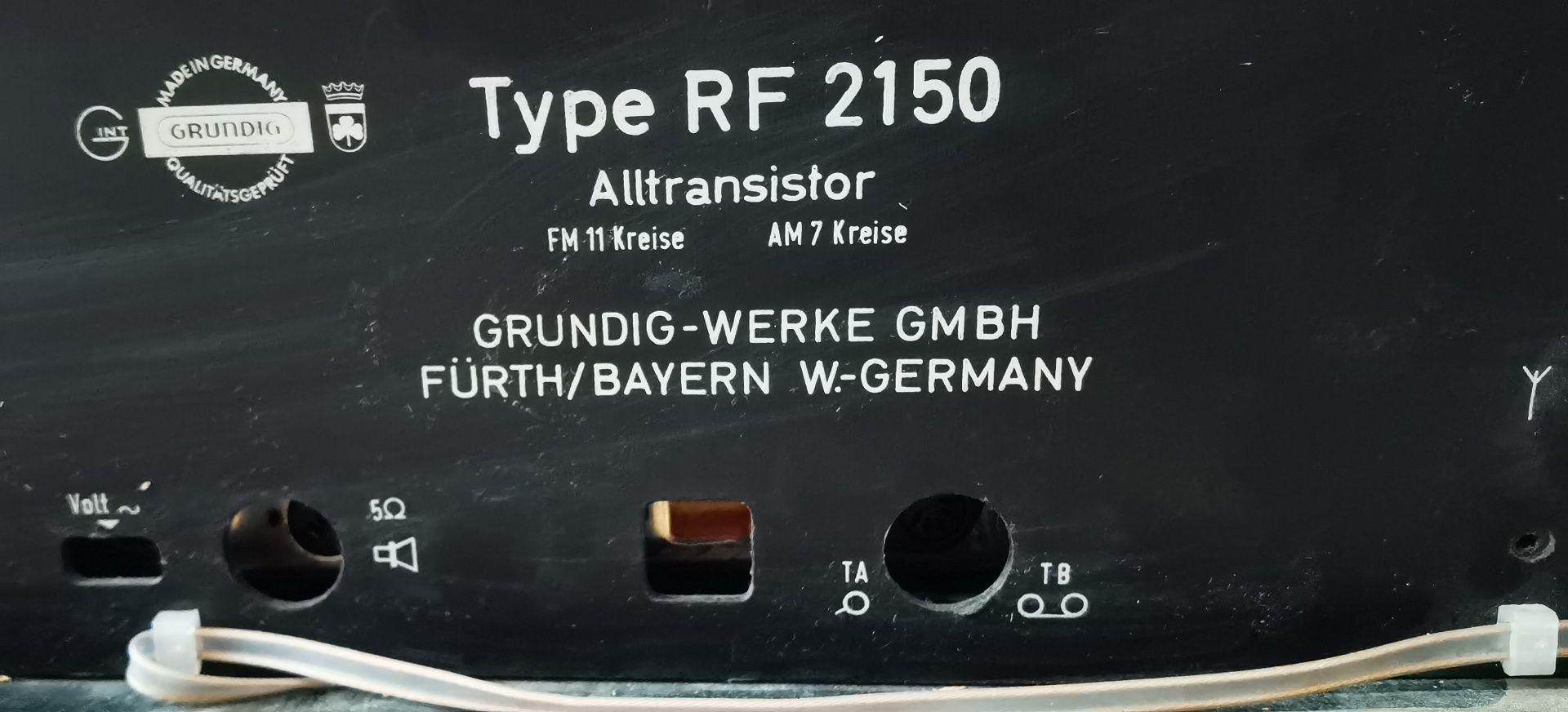Radio vechi retro vintage Grundig RF 2150 de colecție anii 70