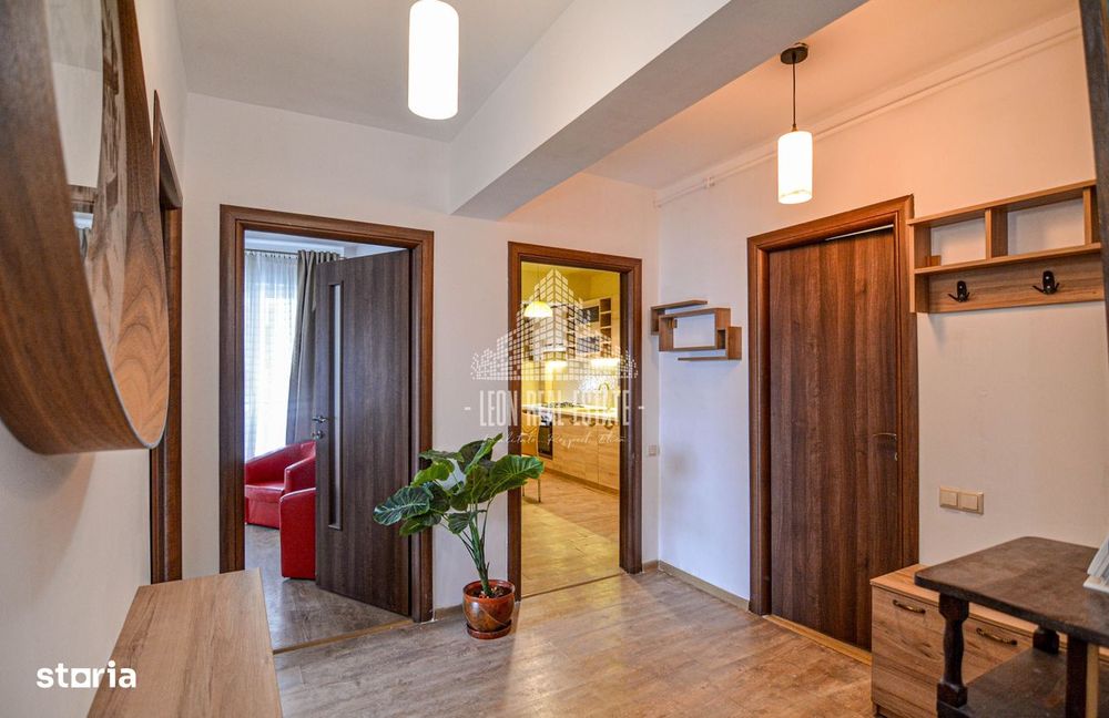 Apartament spatios 3 camere decomandate + 2 locuri de parcare in Baciu