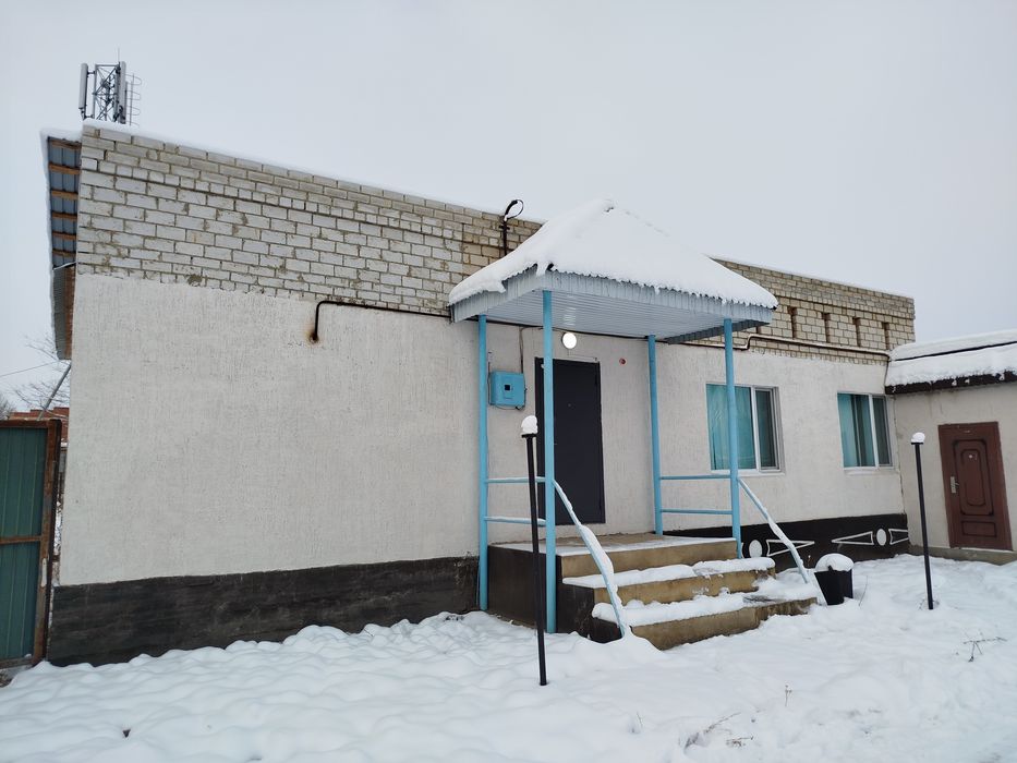 Продам здания с участком