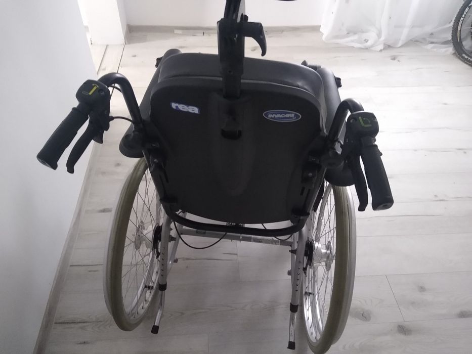 Fotoliu scaun rulant  dizabilitati