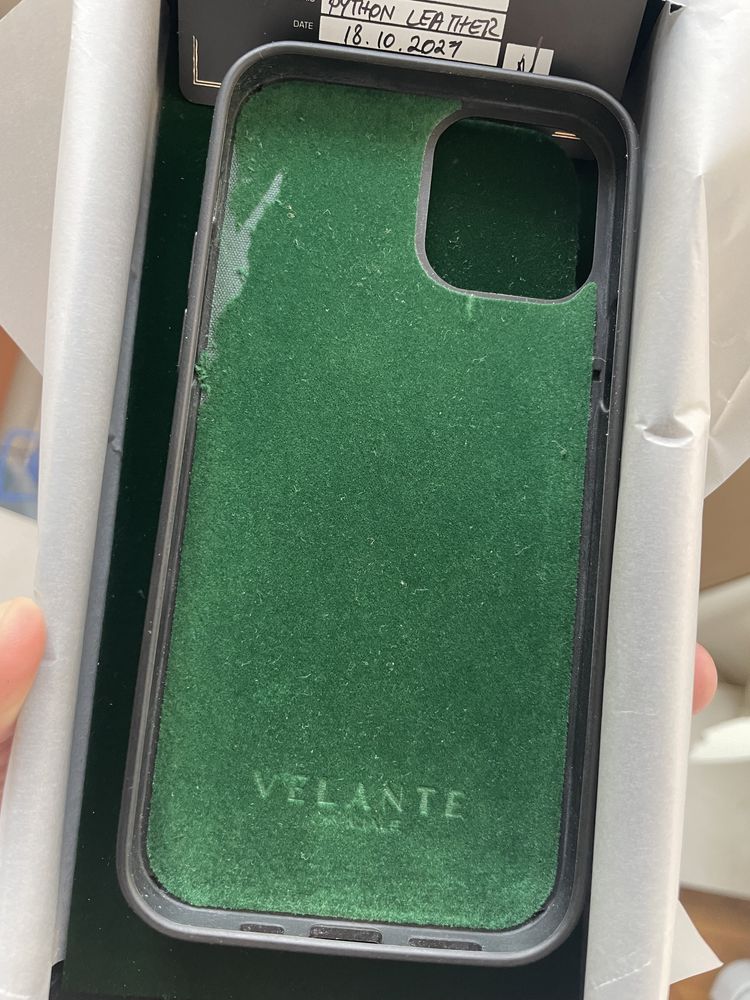 Husa Velante piele Pithon Iphone 12pro folosita stare buna,originala