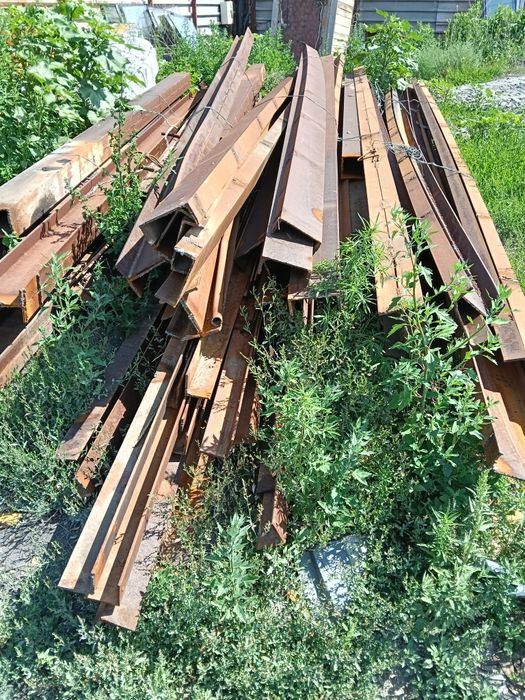 Продам швейлер 16 и уголок