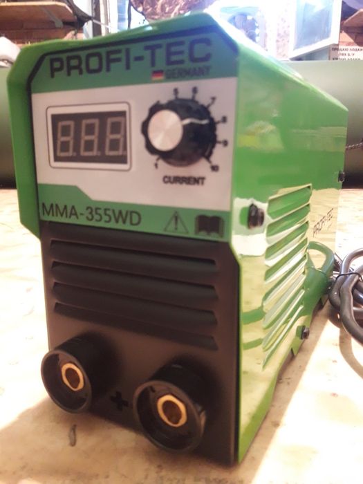 Сварочный аппарат    profl-tec. ММА 355 ампер. Хорошего качества.