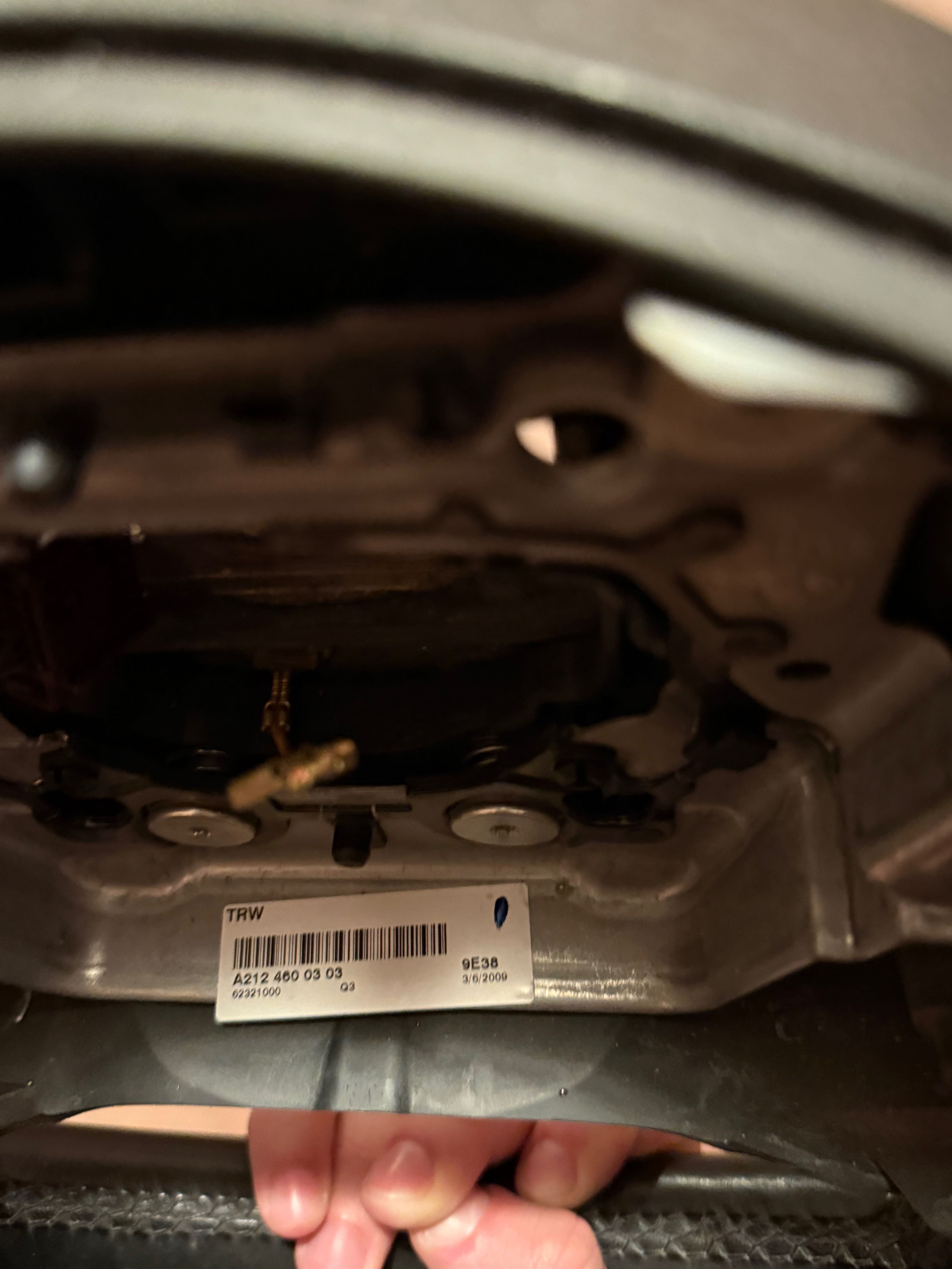 Оригинален волан за Mercedes W212