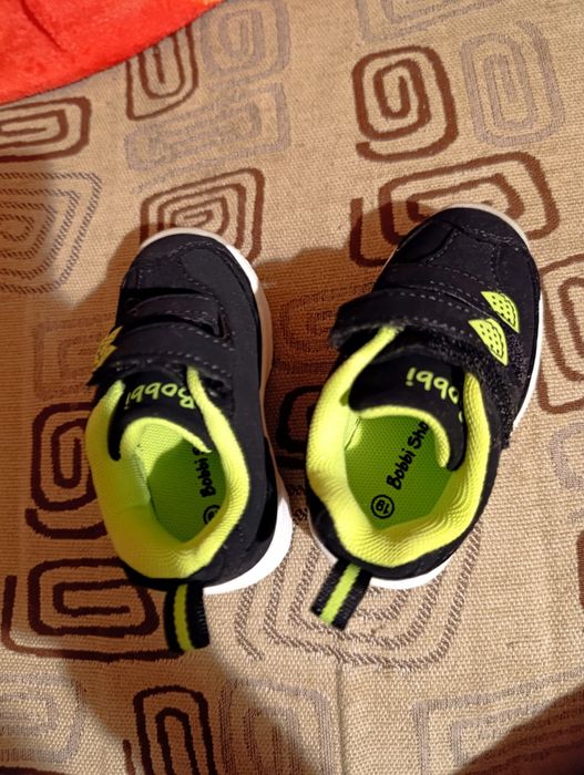 Incaltaminte sport baiat marimea 19