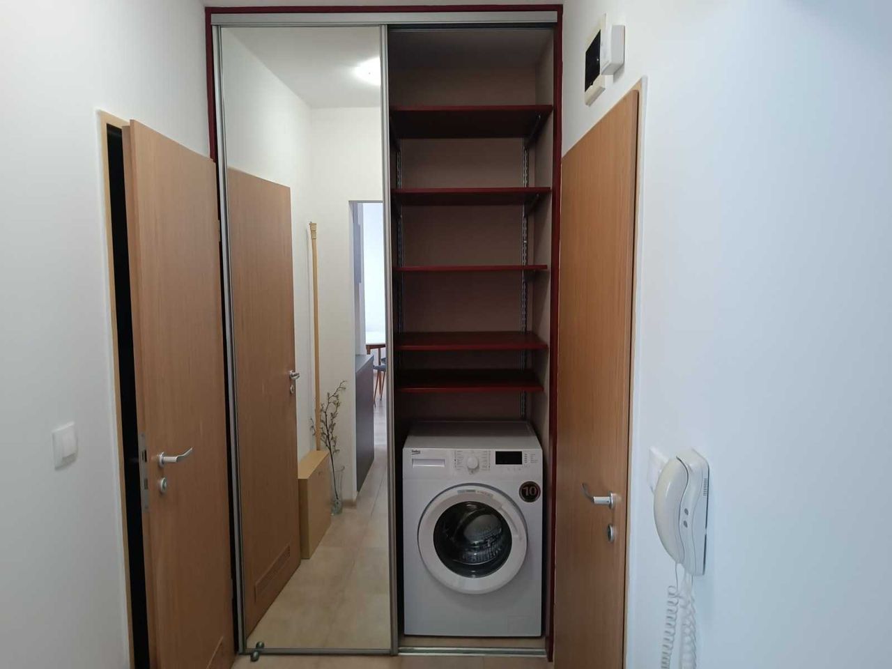 Дава се под наем Двустаен апартамент в София, Надежда 1 - 67 кв.м за 425 € - Снимка #11