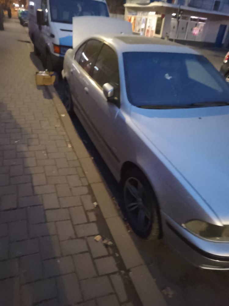 Vand sau schimb bmw seria 5 e39