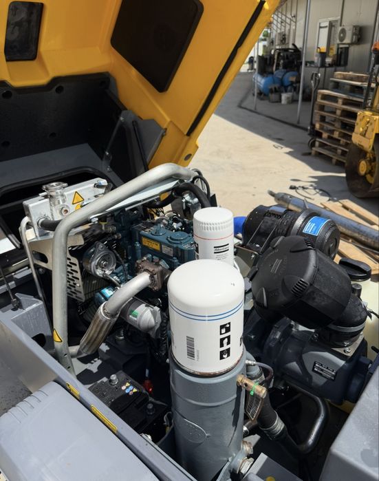 Motocompresor Atlas Copco XAS 48 / 2m3 / 2022 / 48 h / Kubota / Kaeser