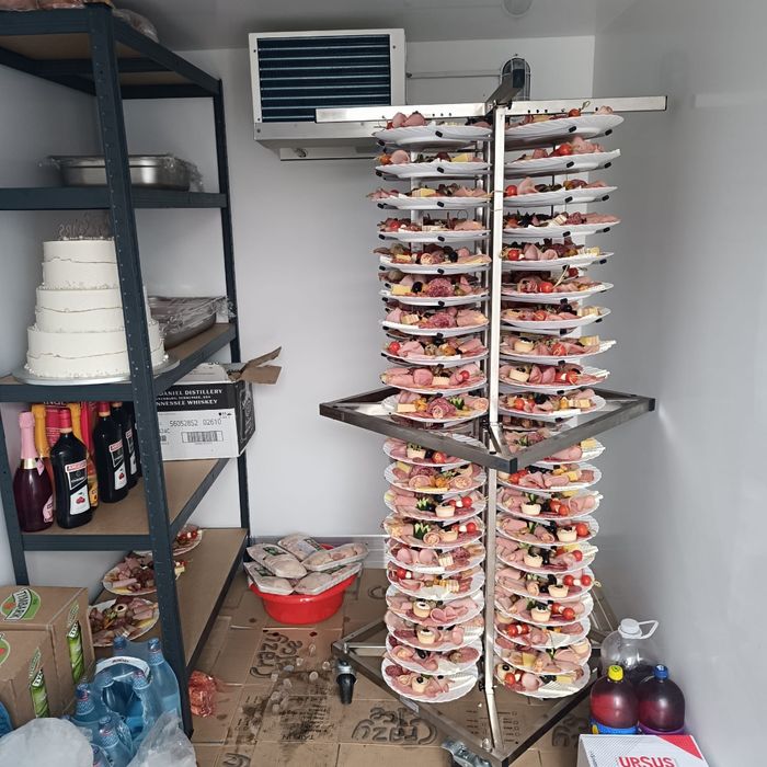 Cub/remorca frigorifica de inchiriat