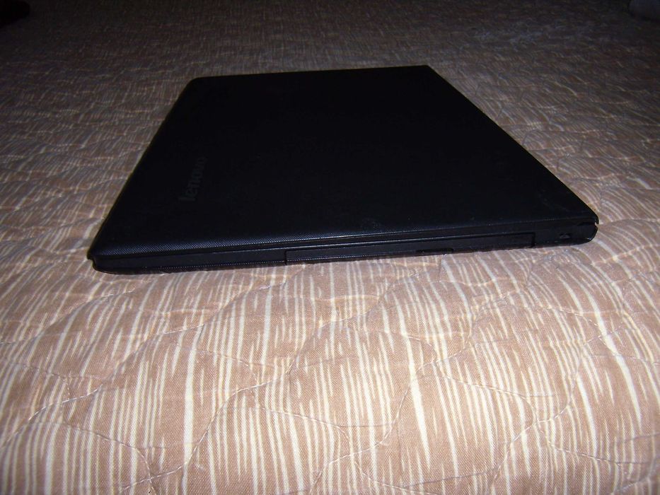 Lenovo B50-50  15.6", Core i3-5gen,8GB,240GBSSD,3ч