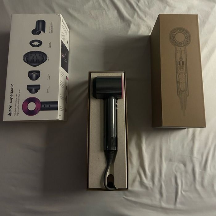 Uscător de păr Dyson Supersonic