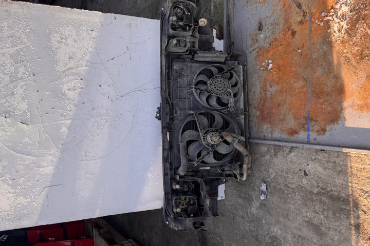 Electroventilator racire motor Volkswagen VW Golf a 4-a generatie