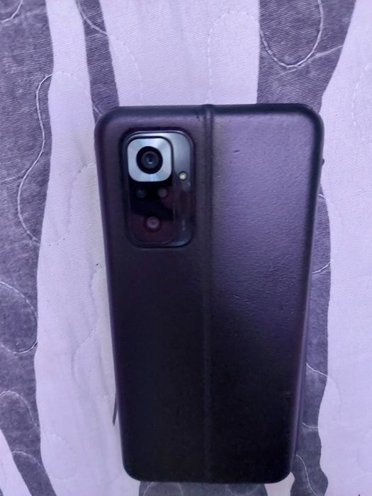 Samsung A52 5G și redmi