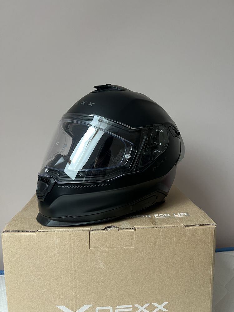 Каска Nexx Y100R Subsonic Black Gold