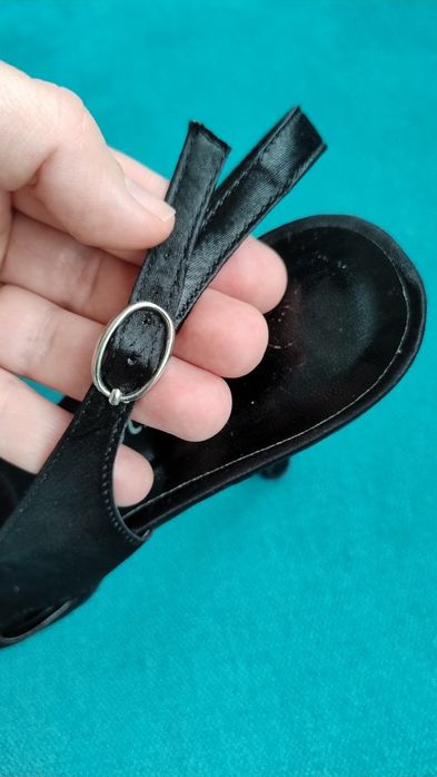 Sandale negre elegante 38