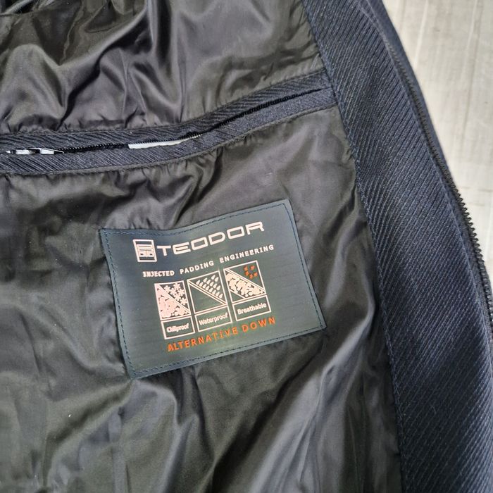 Мъжко зимно яке от TEODOR