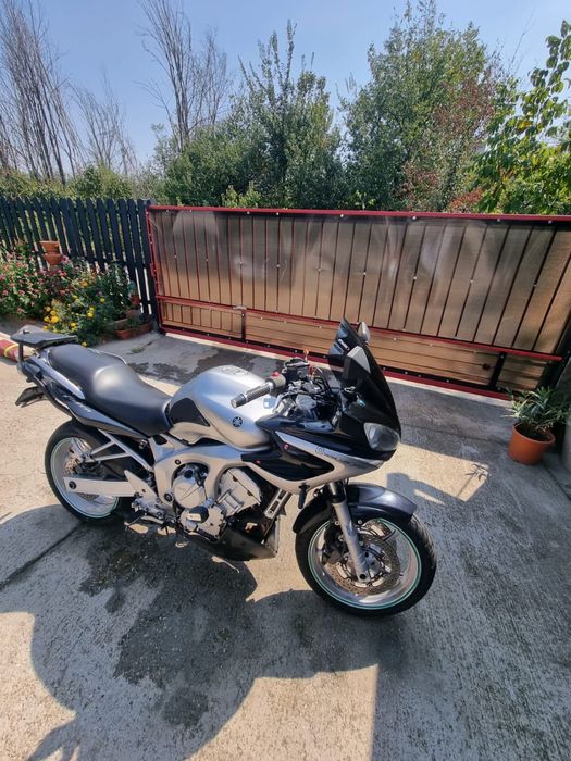 Yamaha fz6 naked