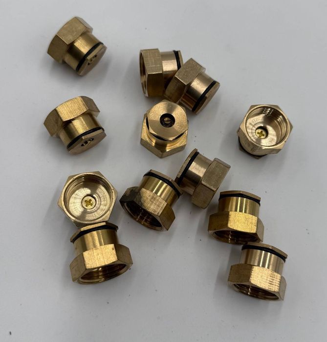 Ракета фонтан металлический. Форсунка Fontan