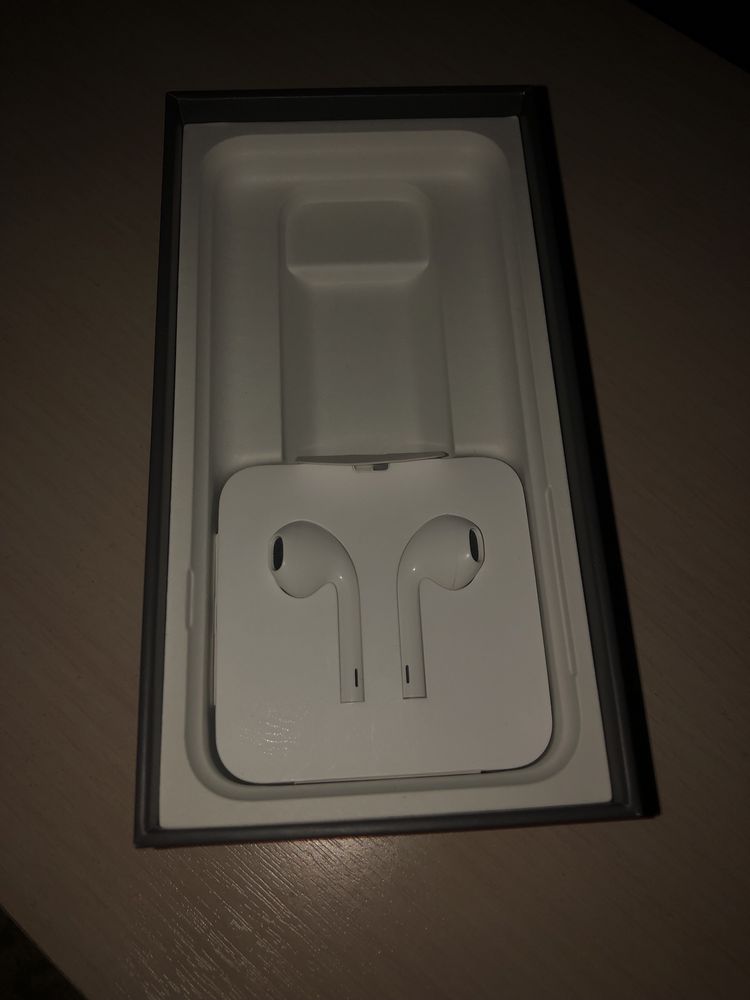 Наушники Apple EarPods (Новые)