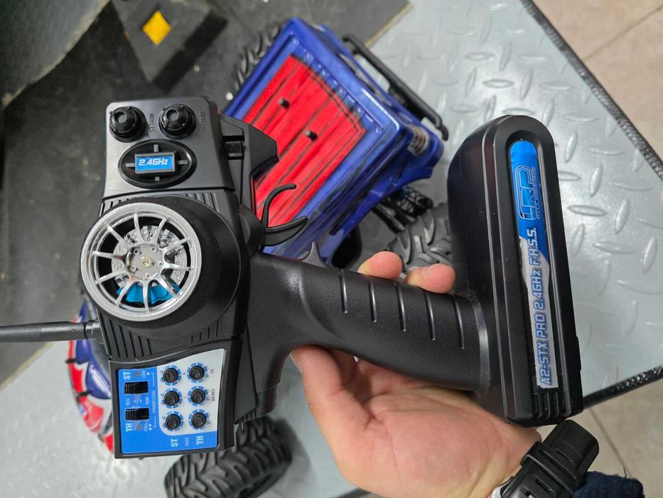 RC кола LRP S10 Blast MT 2 RTR 2.4GHz - 1/10