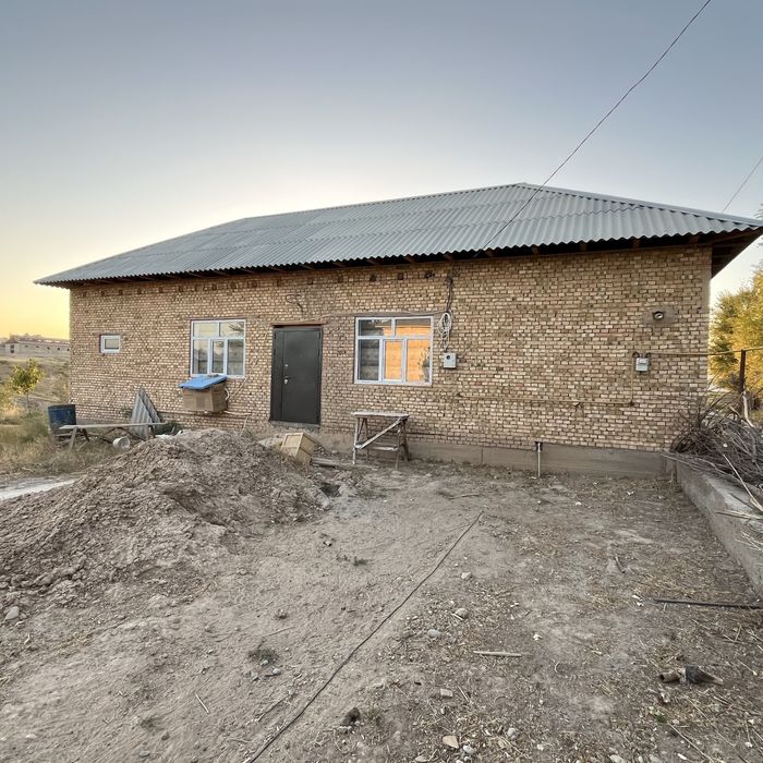 Ынтымақ ауылында үй сатылады