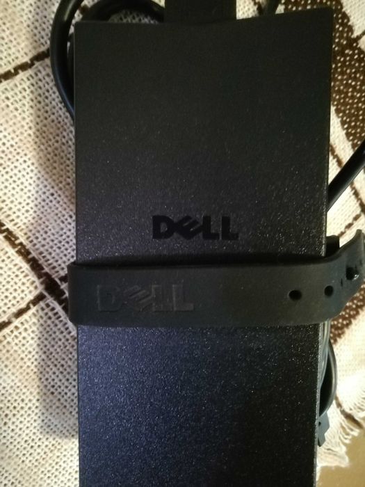Оригинално Заряднo за лаптоп Dell
