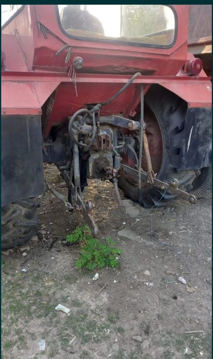 De vanzare tractor U650M