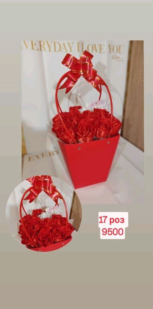 Букеты роз из атласных лент