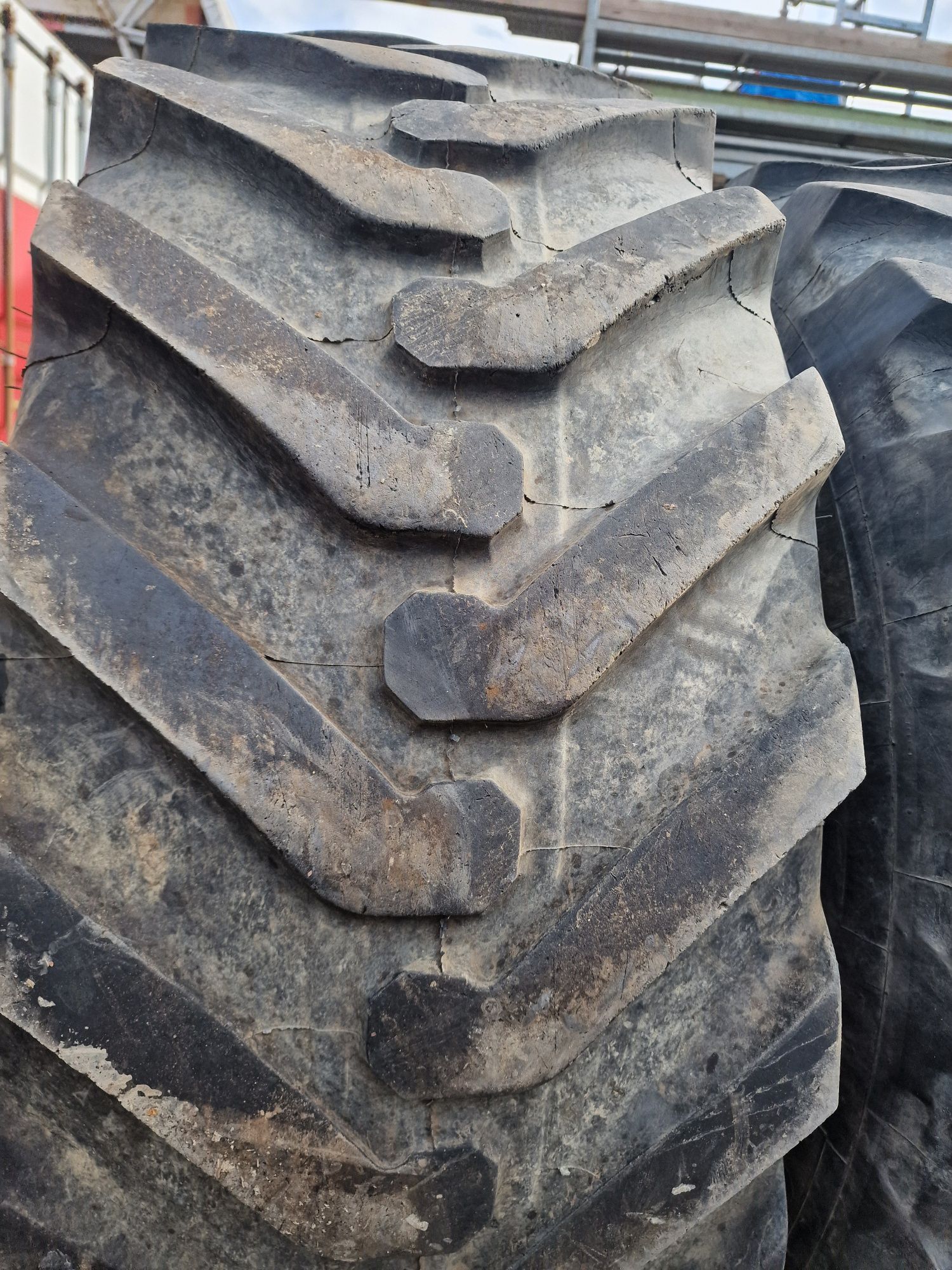 ANVELOPE buldo 18.4-26 marca Michelin
