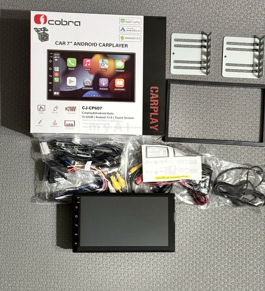 Навигация Android мултимедийна за автомобил със задна камера 7inch