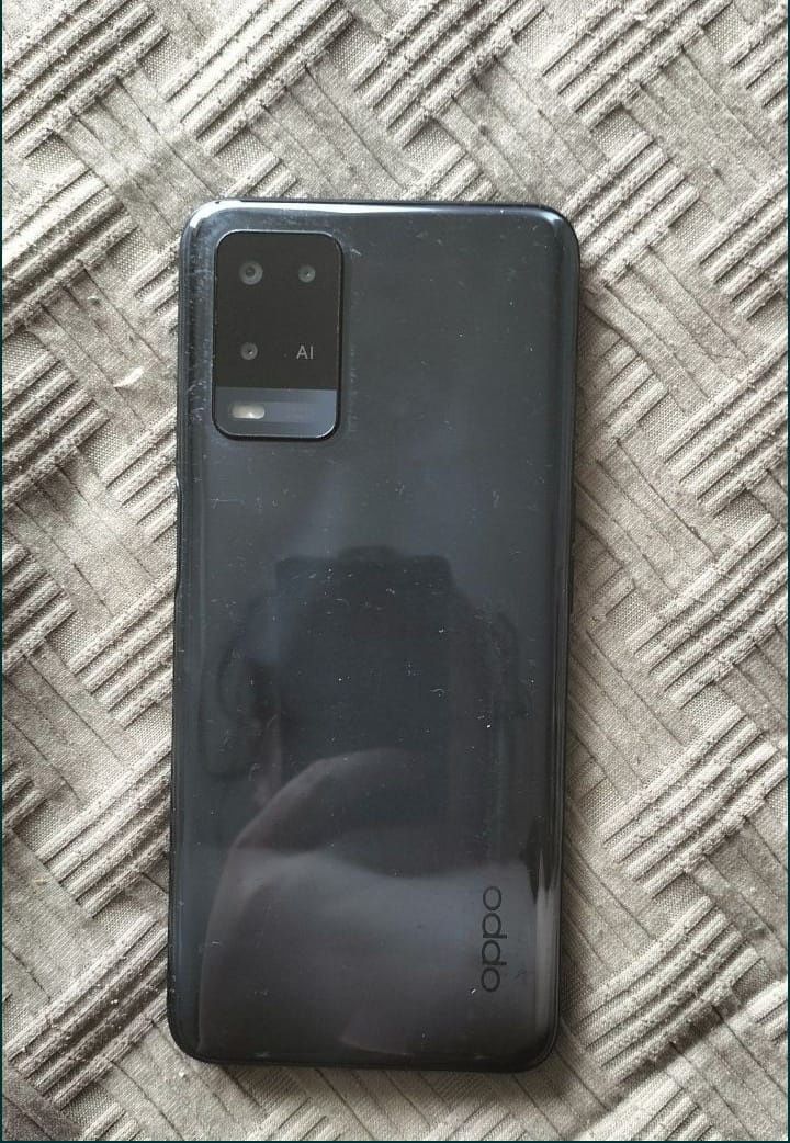 Oppo A54 продам все в отличном состоянии