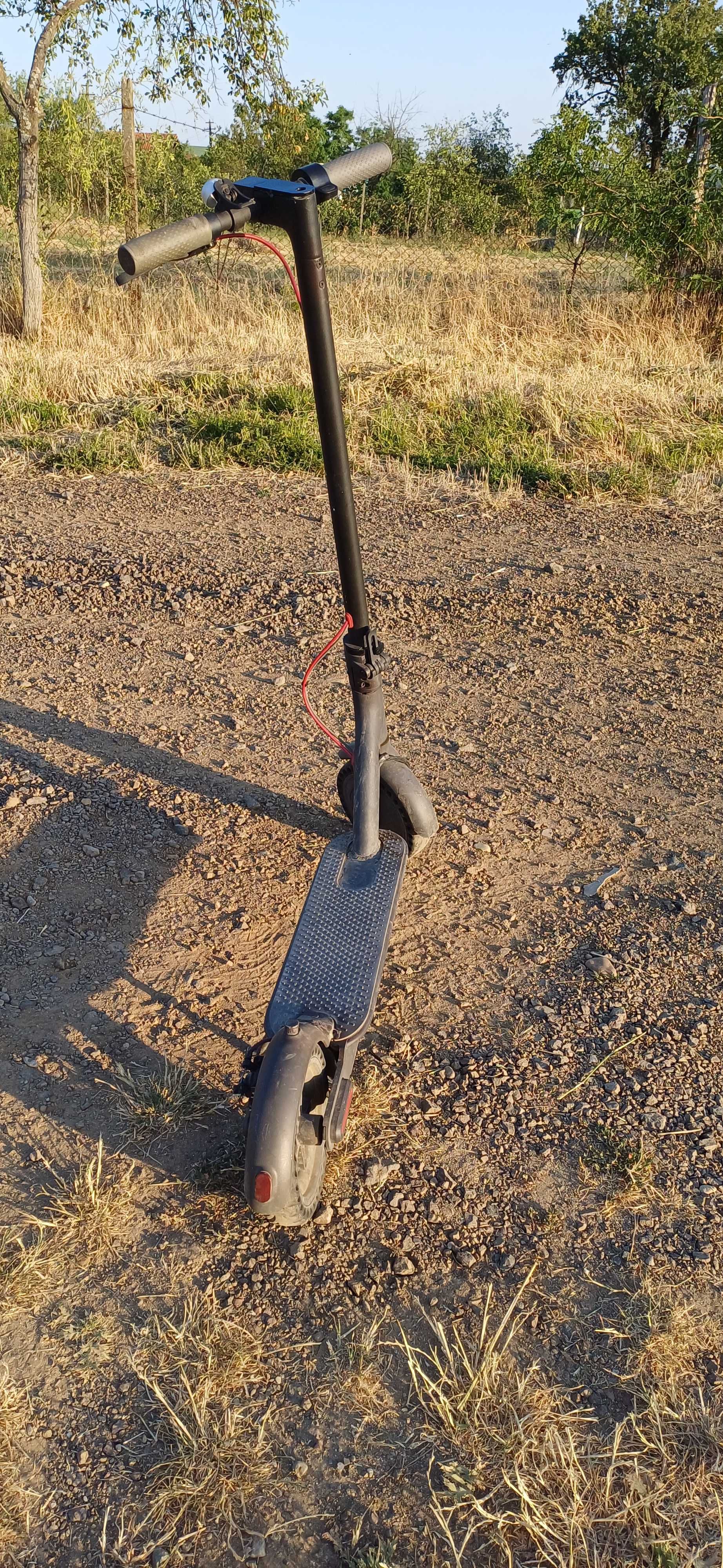 Trotineta electrica xiaomi in stare buna
