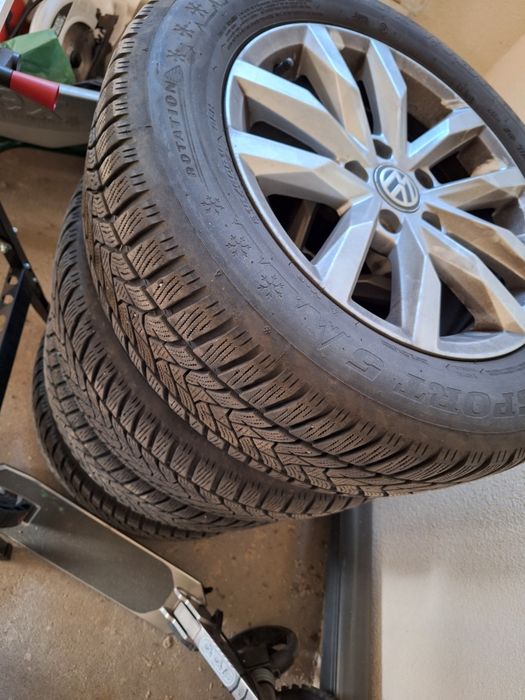 Jante aliaj Sepang VW Passat B8+ anvelope Dunlop iarna 215/60/R16