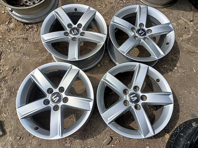 Продам оригинальные легкосплавные диски на автомашину Audi