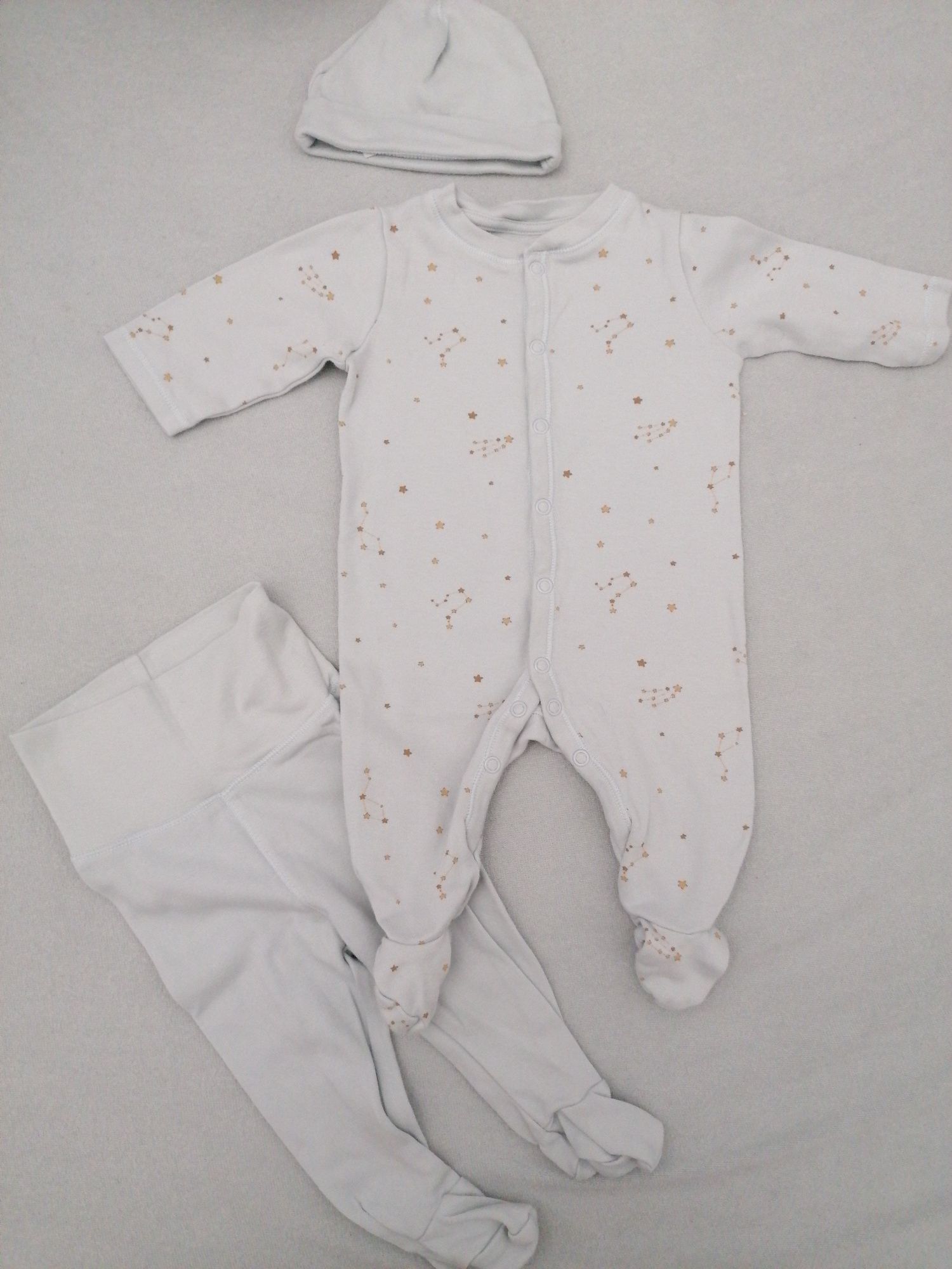 Бебешки дрехи 2-4 месеца