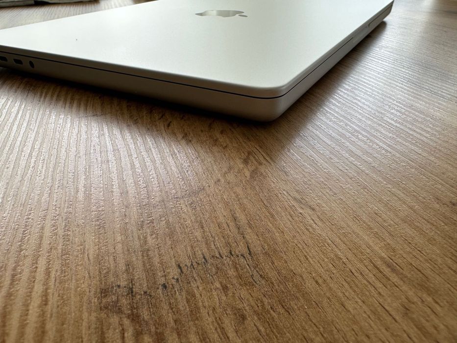 MacBook Pro 14" M3 PRO 12-CPU, 18-GPU, 36GB RAM, 1TB SSD