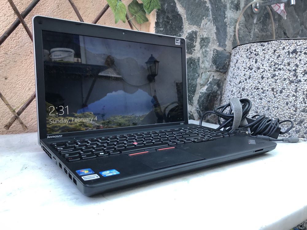 Лаптоп Lenovo ThinkPad E530 i3 2350M , 8gb(Ram) SSD 256GB