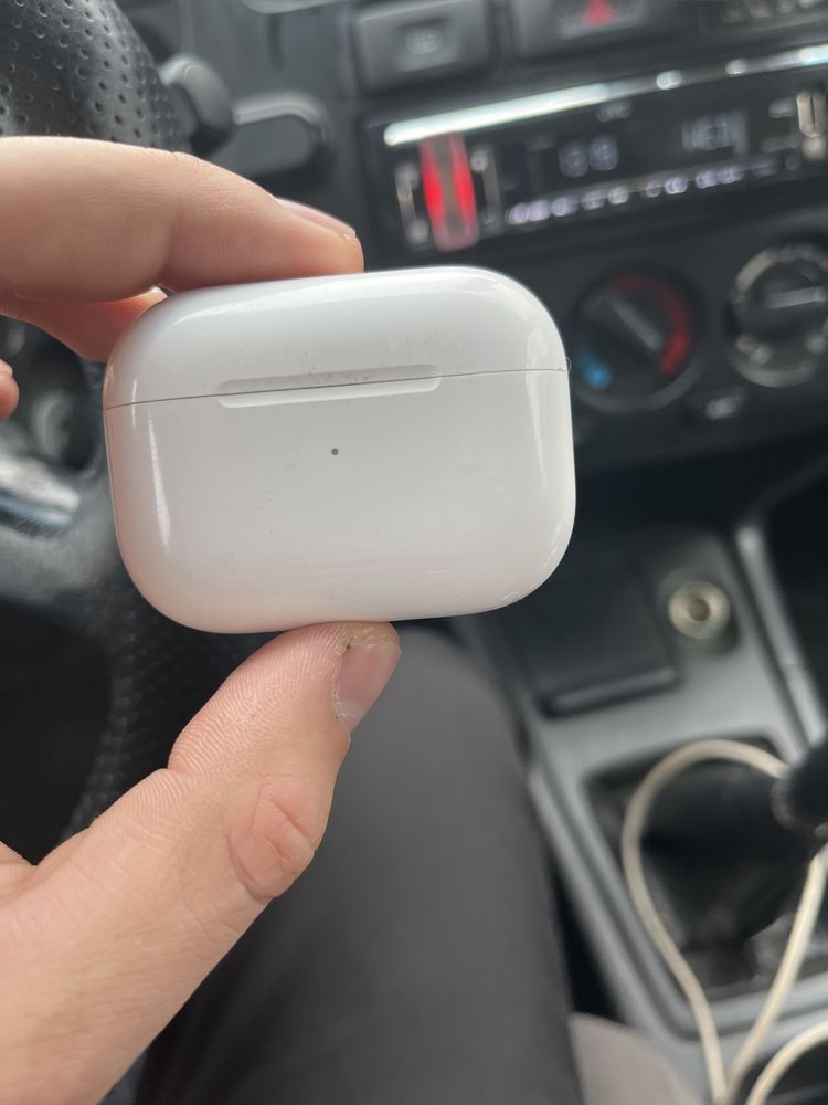 AirPods Pro с коробкой оригинал