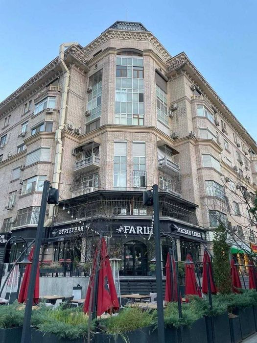 Габус 6/3/7 квартира 251м2 коробка Мирабад метро ойбек: ПРОДАЖА СРОЧНО