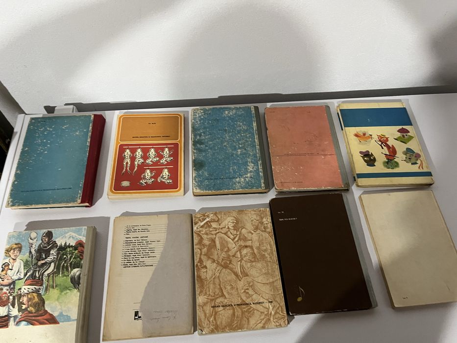 Lot Manuale scolare anii 60 - 70 -80