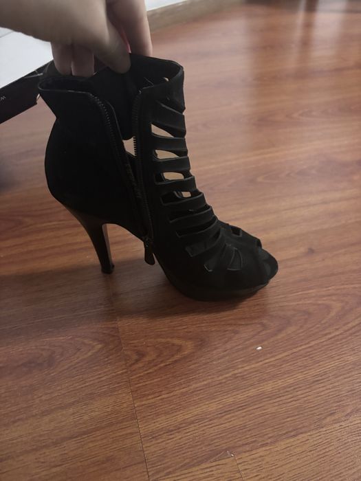 Срочно продам балетки