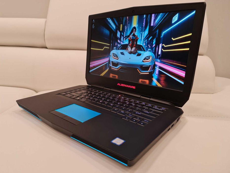 Laptop gaming ALIENWARE, intel core i7- ,ram 16 gb, video dedicat