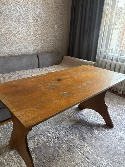 Продам стол для кухни